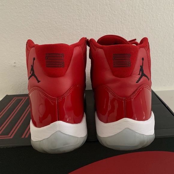 Air Jordan 11 “Gym Red” Size 11 - Picture 4 of 6
